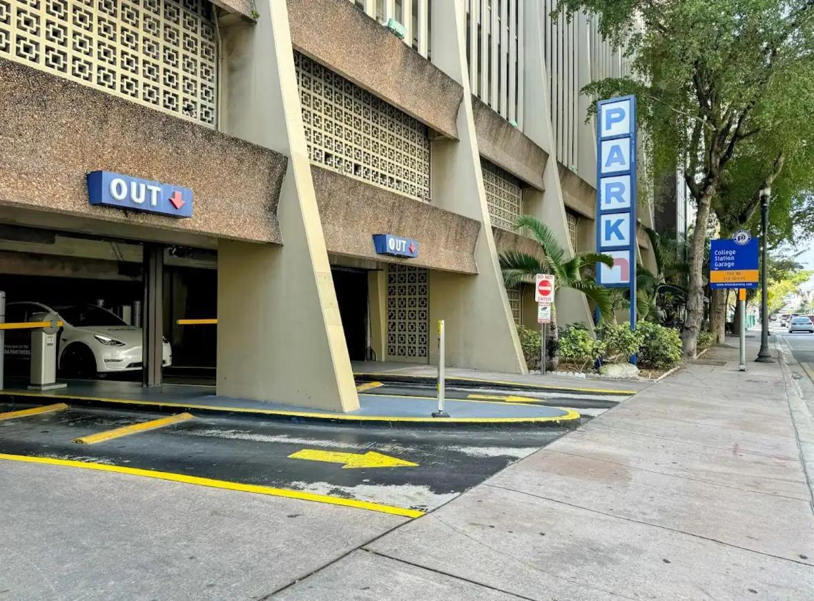 1Br Loft In Downtown With Bay View And Workspace Miami Luaran gambar